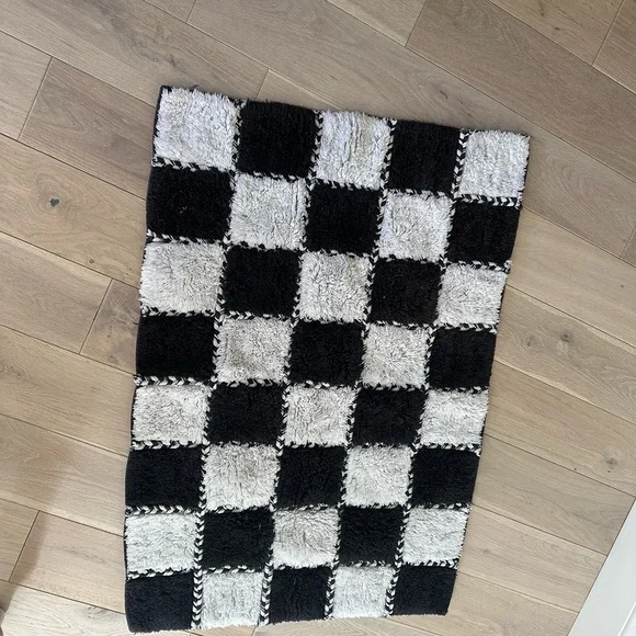 MacKenzie-Childs Black and White Checkered Door Mat - Picture 8 of 8